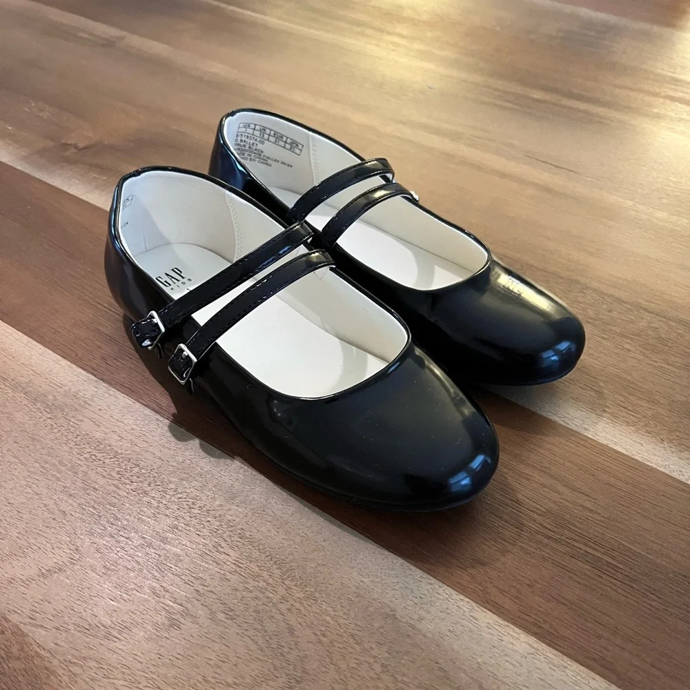 Gap Mary Jane’s